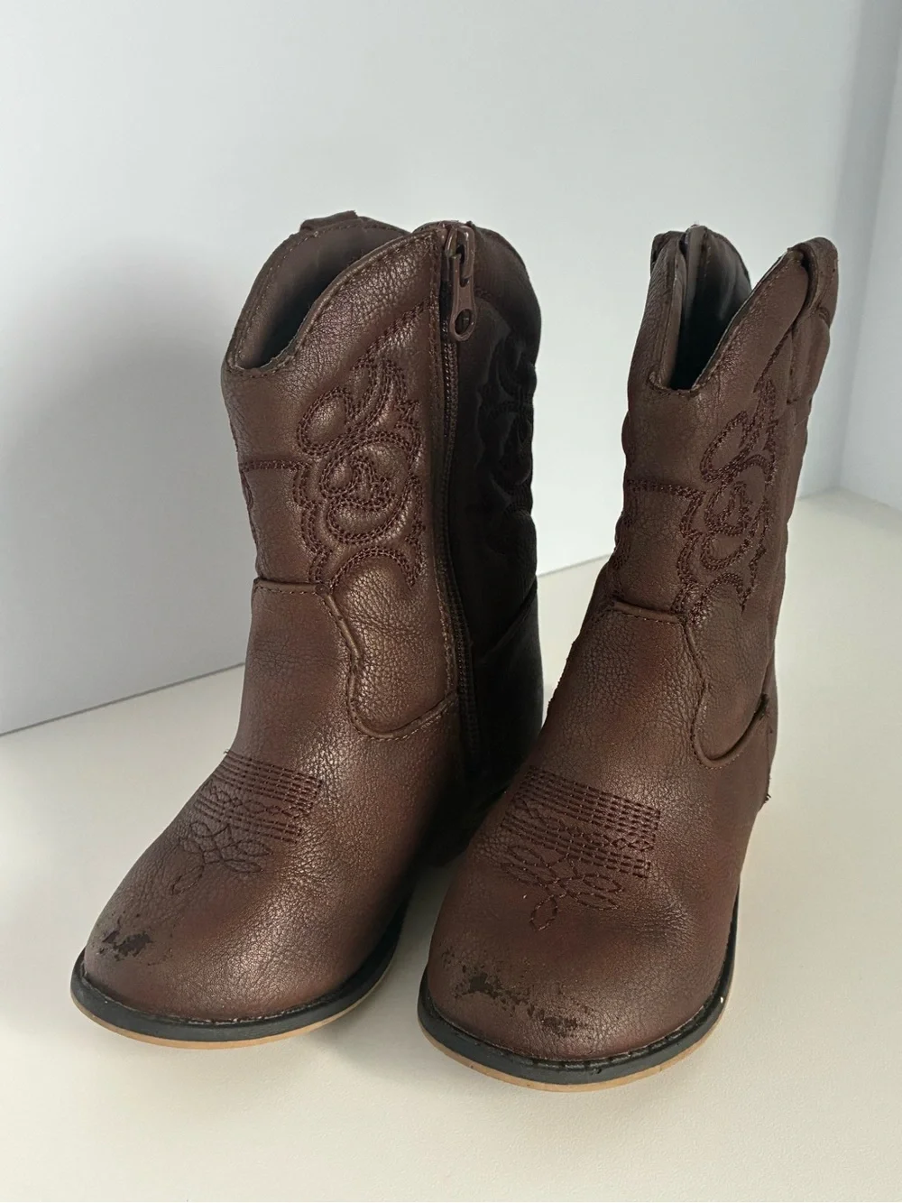 Cat & Jack Kids US 8 Brown Western Ankle Boots Round Toe Side Zip
